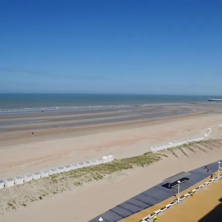 Attic Apartment In Nieuwpoort By The Beach, Cleaning Included * Nieuwpoort